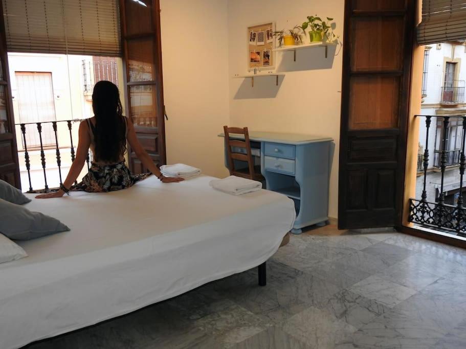 Apartamento En Sevilla Centro Con Vistas A La Plaza Alameda De Hercules - Hasta 6 Personas Екстер'єр фото