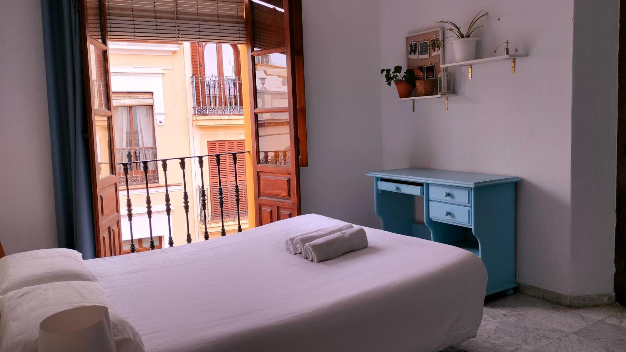 Apartamento En Sevilla Centro Con Vistas A La Plaza Alameda De Hercules - Hasta 6 Personas Екстер'єр фото